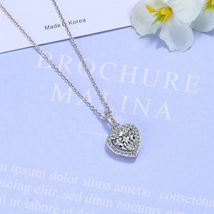 Silver Zircon Heart Pendant Necklace - Luxury Designer Jewelry for Women - VogueShion 