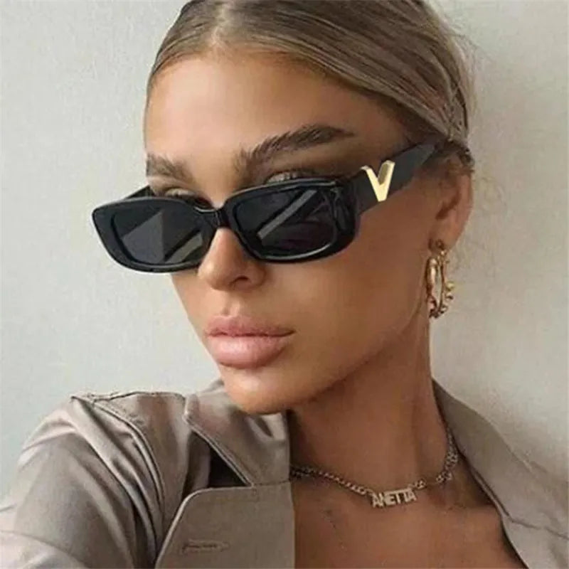 Retro Rectangle Sunglasses for Women - VogueShion 